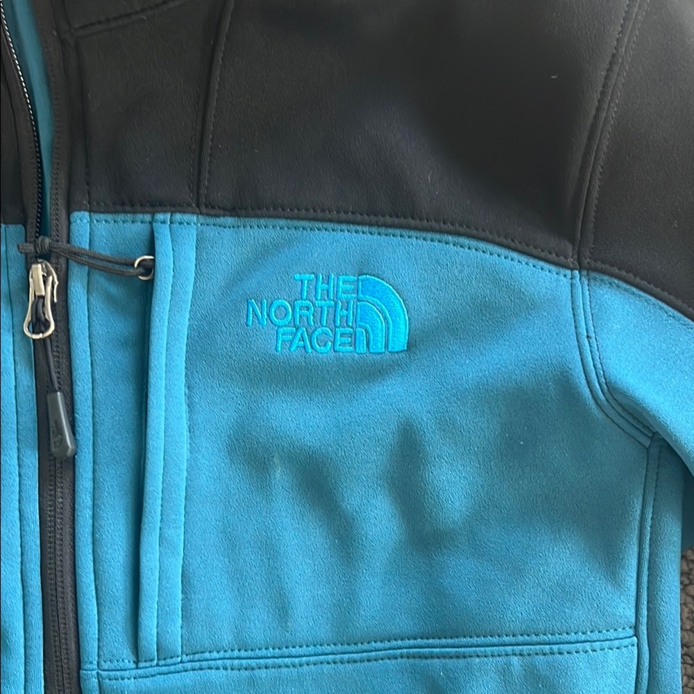 The North Face Blue and Black Jacket - Picture 2 of 6